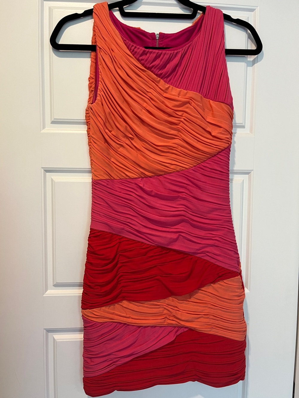 BCBG Debra sleeveless colour block ruched dress